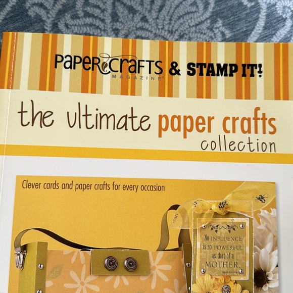 Paper Crafts Book 288 Pages Bright Colors Ultimate Collection of fabulous ideas - Picture 3 of 9